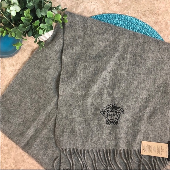 Versace Gray Long Wool Scarf - Picture 4 of 4